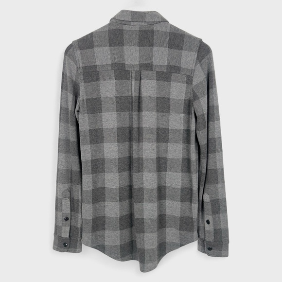 Quince Womens Small Gray Charcoal Plaid Stretch Sweater Fleece Button Down Shirt - Picture 3 of 11